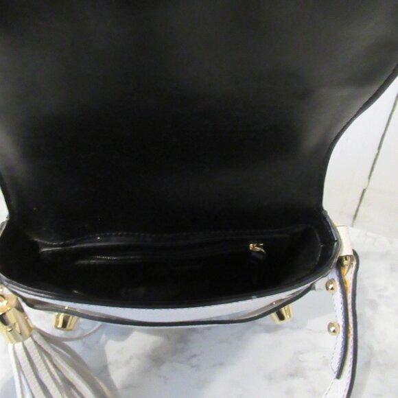 Milly White Leather Crossbody Bag Pebbled Tassel - Picture 11 of 11